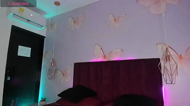 Vivi prinncess online show from February 2026 12:11:01 AM