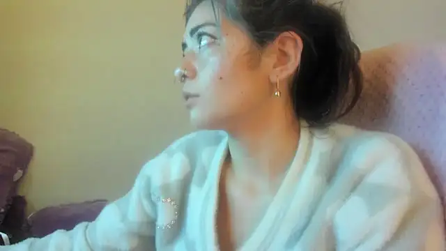 Sammysammy  online show from March 2026 05:18:02 AM