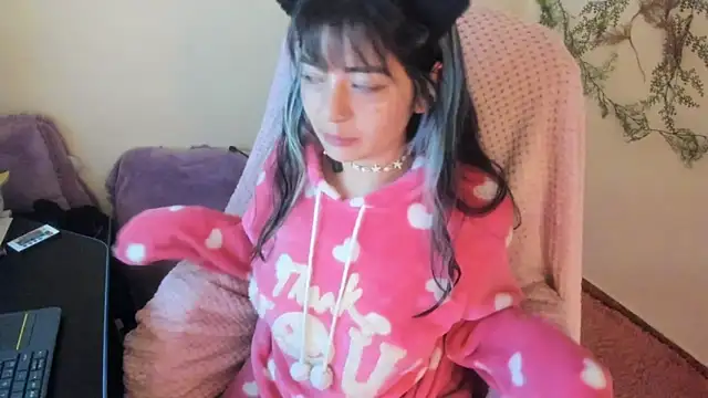 Sammysammy  online show from October 2025 05:08:02 AM