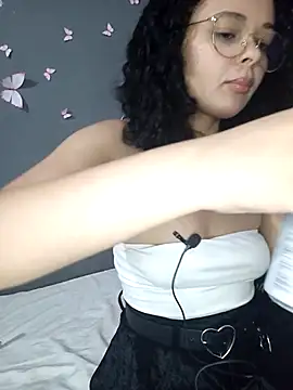 NinaSweet2 online show from November 2025 03:43:01 AM