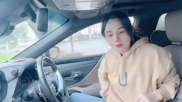 Snapshot of orla2021 chatting on October 2025 12:57:02 AM orla2021 online show from October 2025 12:57:02 AM