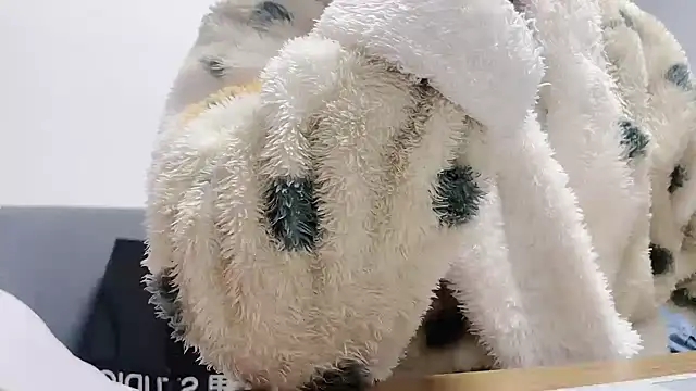 Snapshot of orla2021 chatting on January 2025 12:51:02 PM orla2021 online show from January 2025 12:51:02 PM