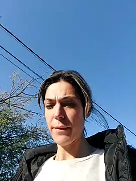 JoLeNe27 online show from March 2026 05:50:01 AM