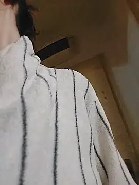 JoLeNe27 online show from December 2025 06:48:01 AM