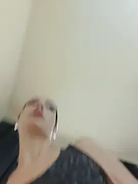 JoLeNe27 online show from December 2025 07:02:02 AM