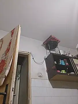 JoLeNe27 online show from November 2025 06:57:01 AM