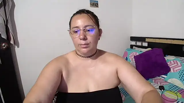 sexxy ticki online show from September 2025 10:01:02 PM