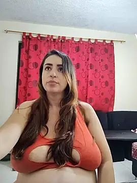 Snapshot of rosahills chatting on January 2025 09:40:02 AM rosahills online show from January 2025 09:40:02 AM