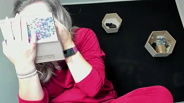 Snapshot of Alesys69 chatting on October 2025 11:49:01 PM Alesys69 online show from October 2025 11:49:01 PM