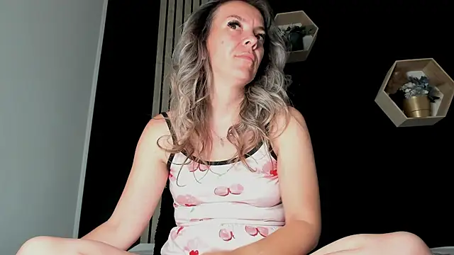 Alesys69 online show from June 2026 10:15:01 PM