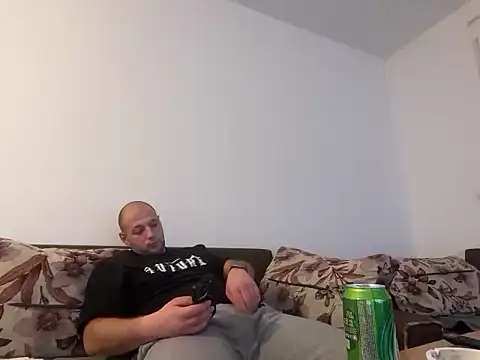 Flakka95 online show from January 2026 01:20:02 AM