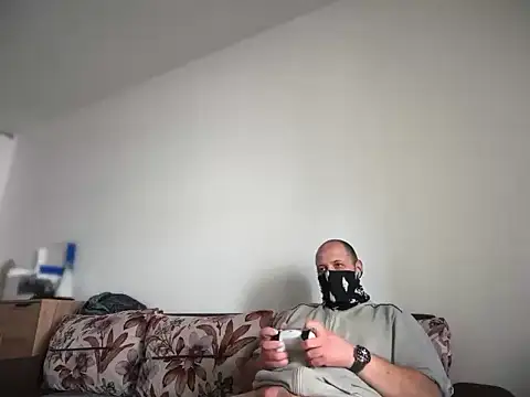 Flakka95 online show from May 2026 06:33:02 AM