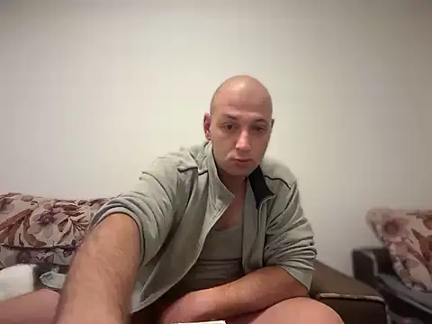 Flakka95 online show from February 2026 01:05:02 AM