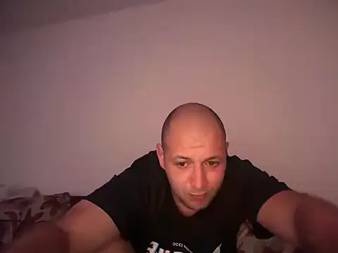 Flakka95 online show from April 2026 03:21:02 AM
