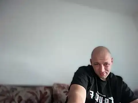 Flakka95 online show from May 2026 03:30:01 PM