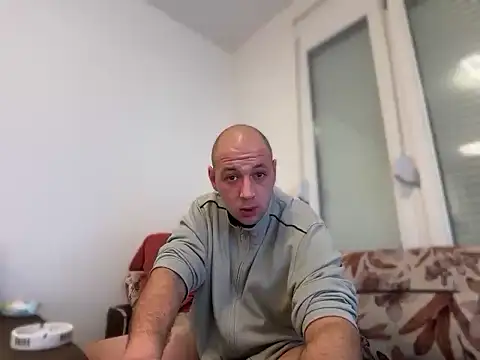 Flakka95 online show from February 2026 11:37:01 PM