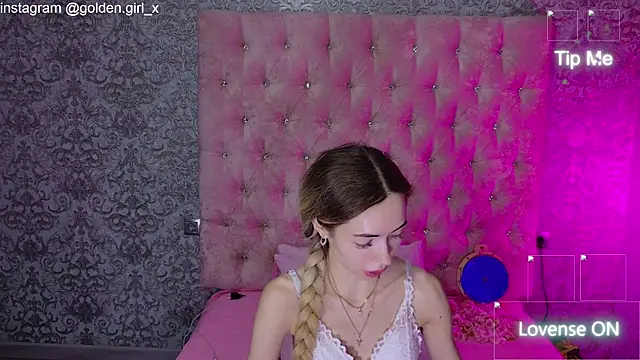 Akilla Queen online show from May 2026 01:50:02 AM