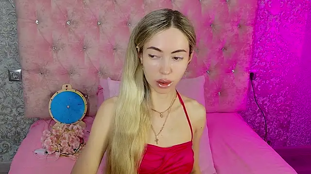 Akilla Queen online show from June 2026 01:55:02 AM