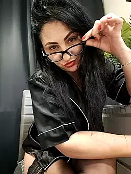 charrlote love online show from February 2025 05:55:02 PM