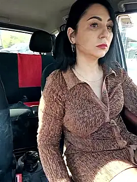 charrlote love online show from April 2026 01:23:02 PM