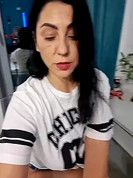 charrlote love online show from October 2025 03:33:01 PM