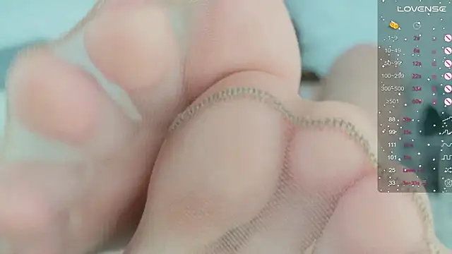 Snapshot of _Allice chatting on January 2025 12:47:02 PM Allice online show from January 2025 12:47:02 PM