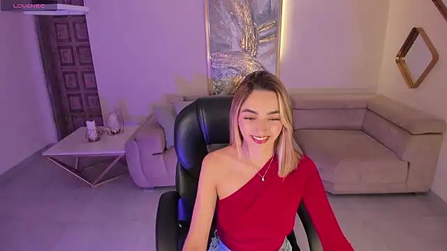 MelissaMoore  online show from February 2026 02:34:02 AM