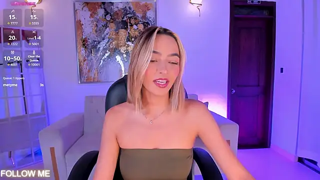 Snapshot of MelissaMoore_ chatting on June 2026 09:39:02 AM MelissaMoore online show from June 2026 09:39:02 AM