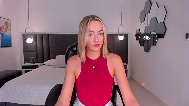 MelissaMoore  online show from May 2026 10:11:02 AM