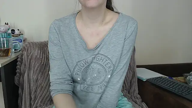 Snapshot of SugarTati chatting on February 2026 07:21:02 PM SugarTati online show from February 2026 07:21:02 PM