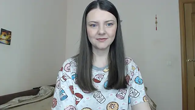 Snapshot of SugarTati chatting on June 2026 07:48:01 PM SugarTati online show from June 2026 07:48:01 PM