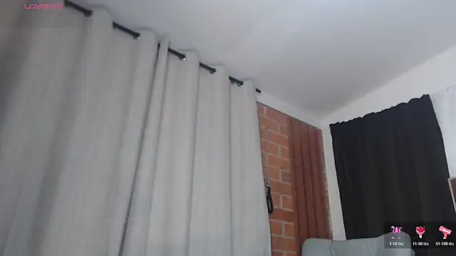 AGATHAA WHITE online show from March 2026 10:09:02 AM