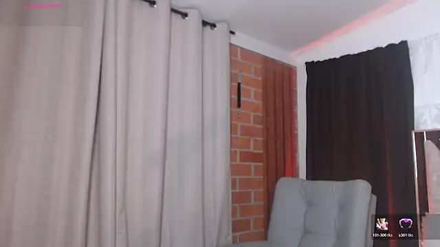 AGATHAA WHITE online show from March 2026 10:10:02 AM