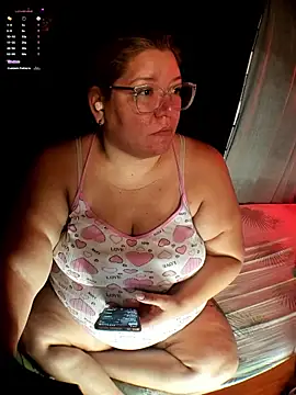 Snapshot of Johana_bbw chatting on August 2026 04:57:02 PM Johana bbw online show from August 2026 04:57:02 PM