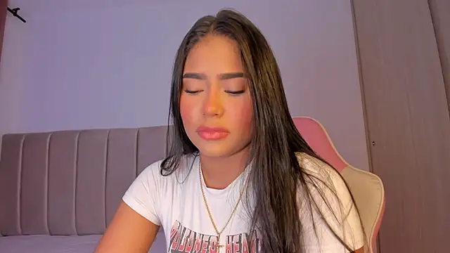 isa bunny online show from October 2025 02:22:02 AM