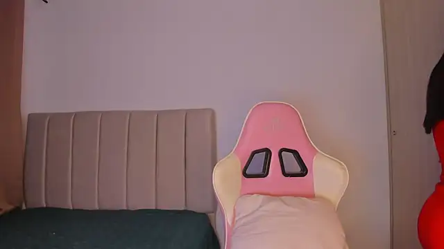 isa bunny online show from April 2026 04:48:01 AM