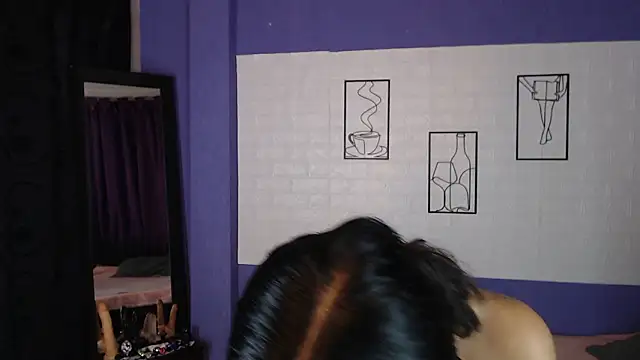 skinny Yizz online show from March 2026 11:18:02 PM