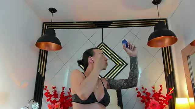 Leisygirl online show from April 2026 03:02:02 AM