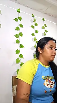 shayna all online show from October 2025 07:59:01 PM