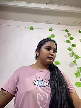 shayna all online show from February 2026 07:26:01 PM