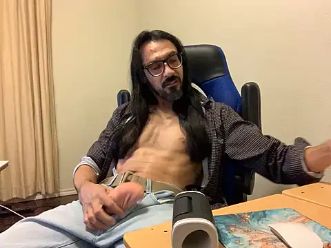 Youreherewithme online show from December 2024 03:55:01 PM