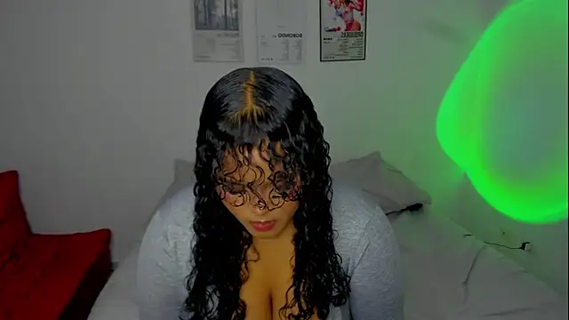 Dephne   online show from February 2026 11:37:02 PM