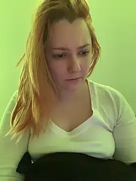 Patriciamoura69 online show from June 2026 09:49:02 PM