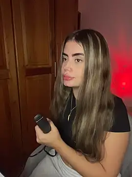 Miss valeriaa online show from February 2026 11:49:01 PM