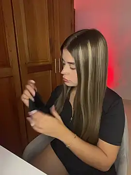 Miss valeriaa online show from March 2026 11:05:01 PM