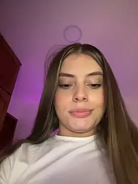 Miss valeriaa online show from March 2025 10:32:01 PM