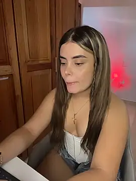 Miss valeriaa online show from February 2026 07:57:02 PM