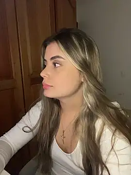 Miss valeriaa online show from February 2026 09:03:01 PM