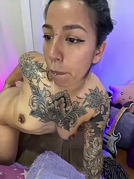  antonella dreamss online show from April 2026 11:52:02 PM