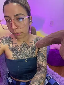 Snapshot of _antonella_dreamss chatting on July 2026 07:23:02 AM antonella dreamss online show from July 2026 07:23:02 AM